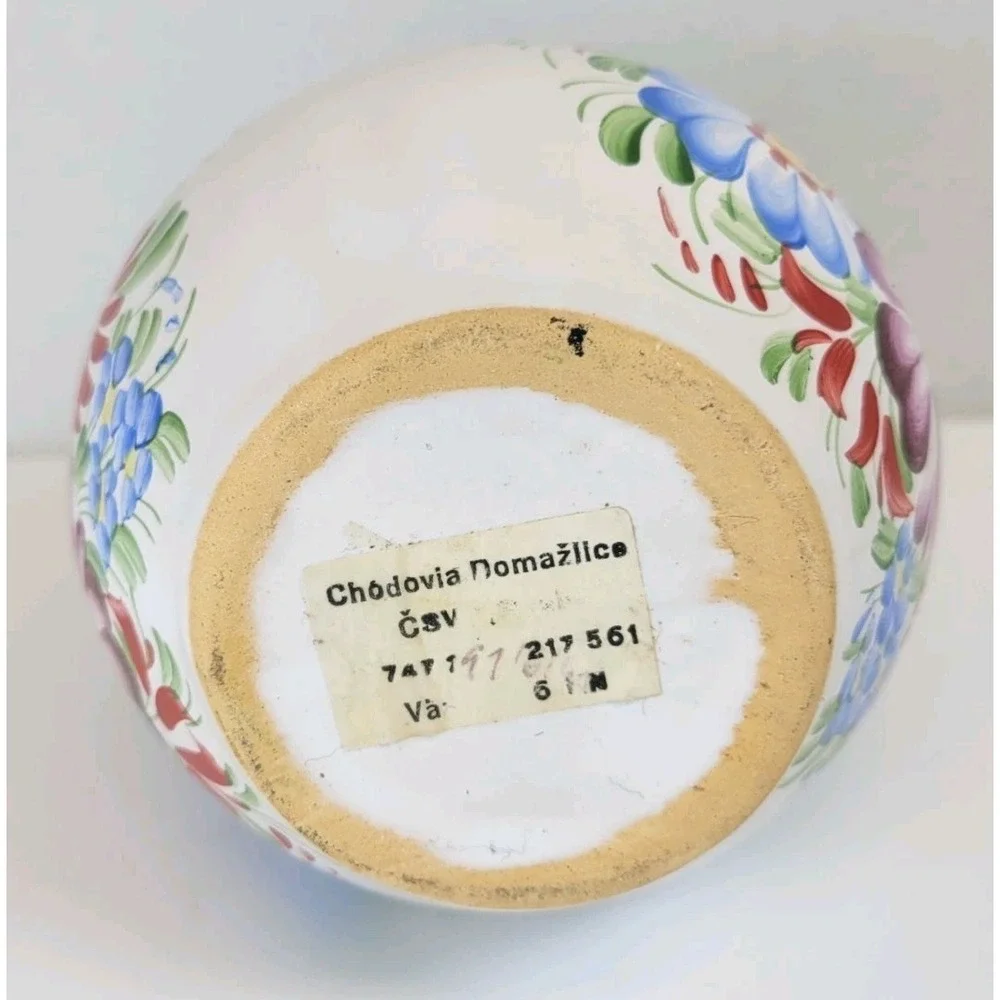 Chodovia Domažlice Hand-Painted Floral‎ Vase 5